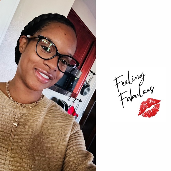 🎉10 YEAR POSHVERSARY🎉 - Picture 8 of 10